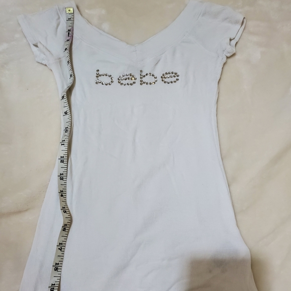 BEBE DOUBLE V-NECK TEE - Picture 2 of 5